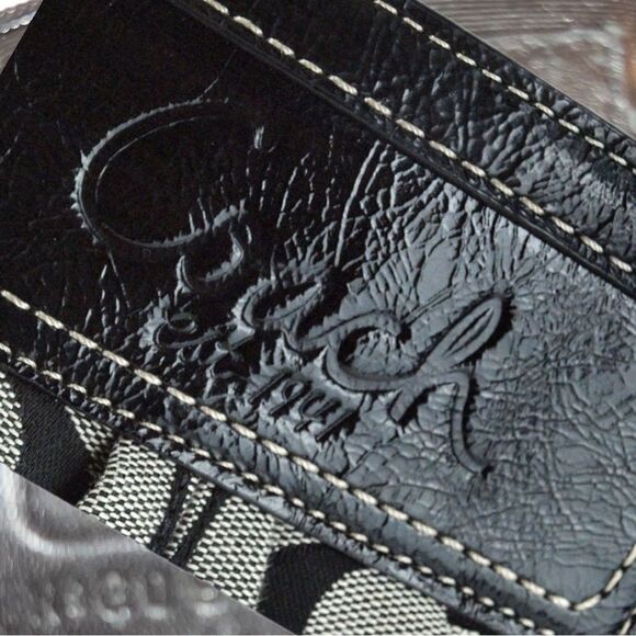 Coach satchel, pleated front design! - Picture 13 of 15